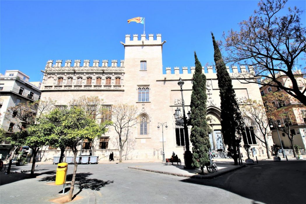 bezienswaardigheden-valencia-zijdebeurs