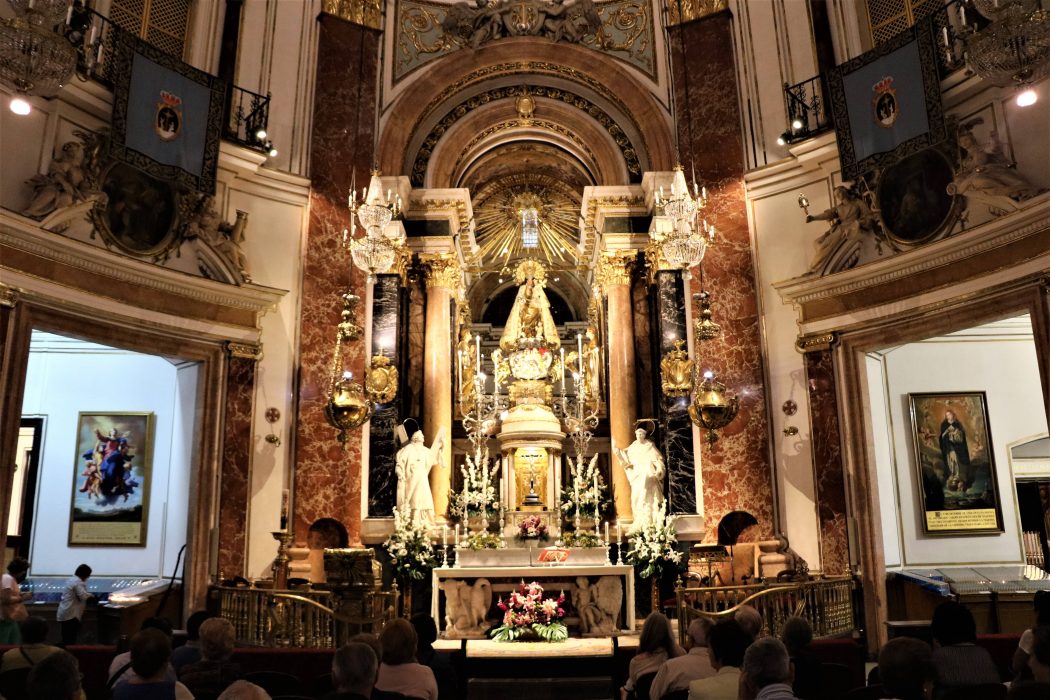 basiliek-valencia-Basílica-de-la-Virgen-de-los-Desamparados