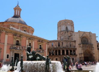 basiliek-valencia-Basílica-de-la-Virgen-de-los-Desamparados