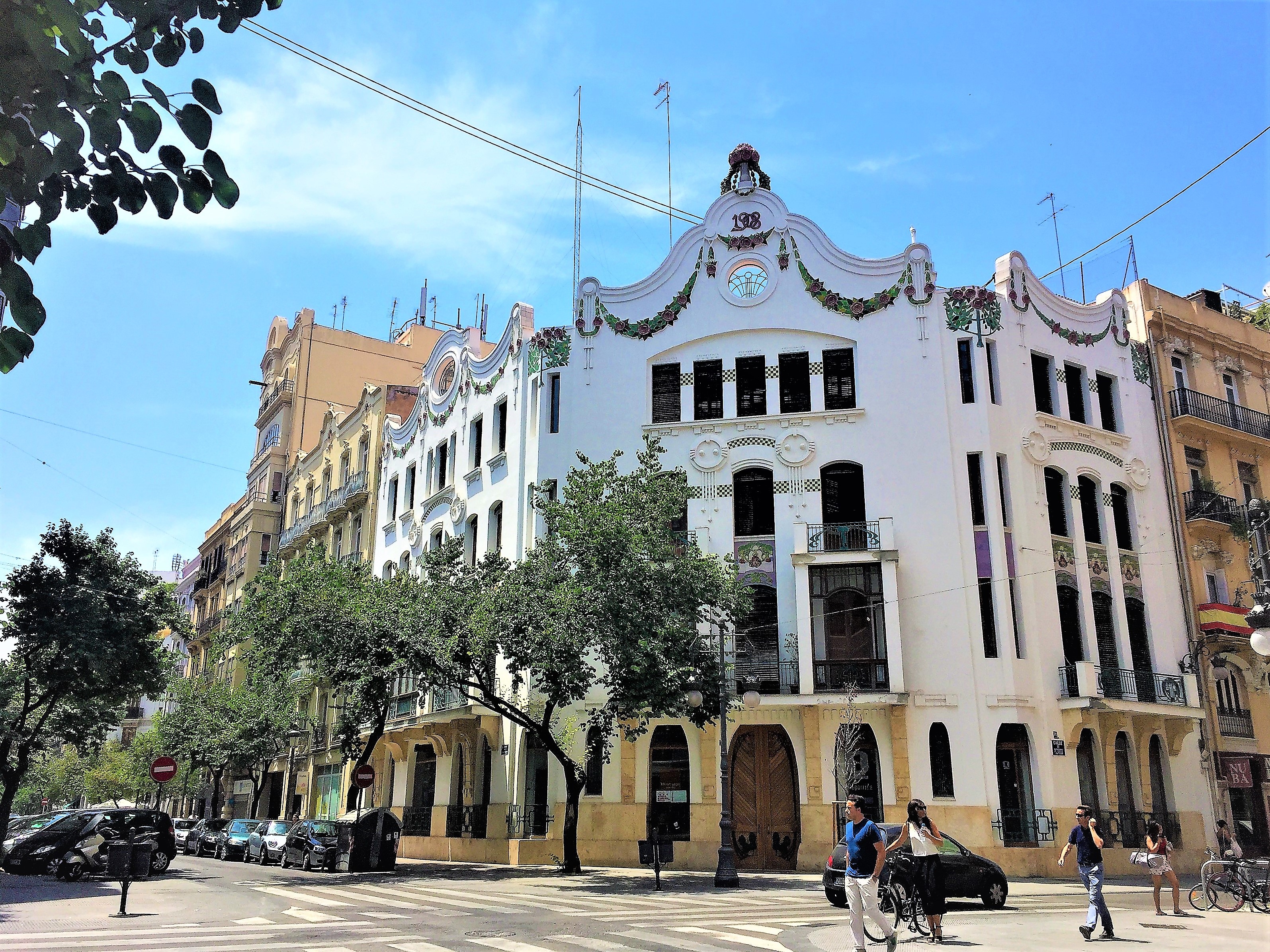 architectuur-valencia-edificio-ferrer
