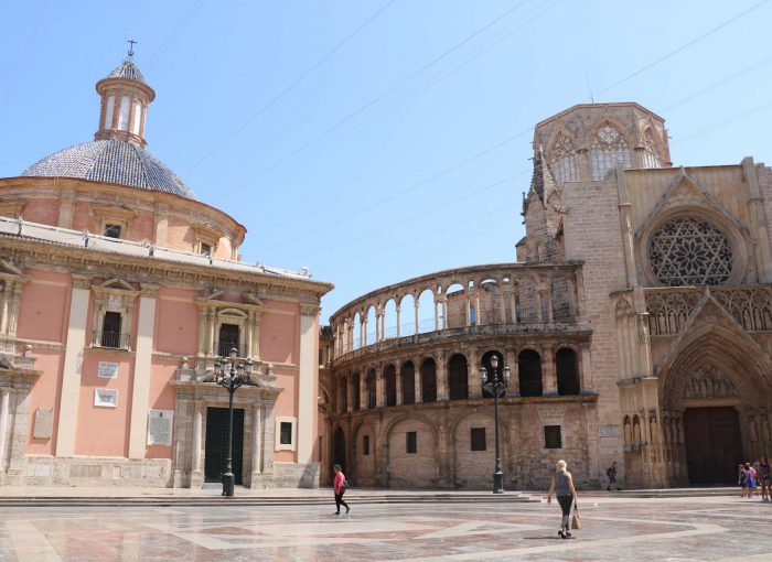pleinen-valencia-plaza-de-la-virgen